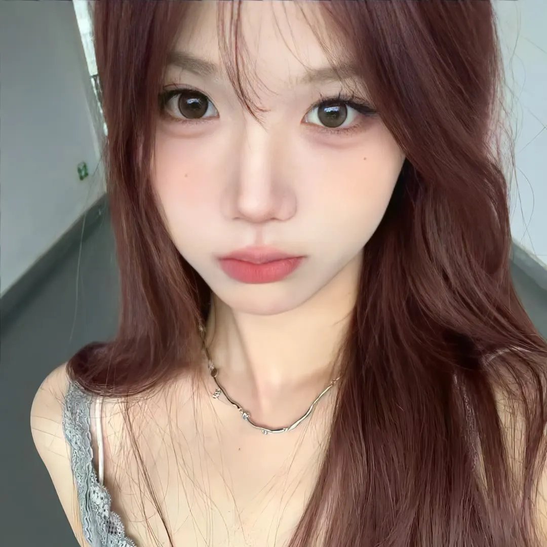 以她之名换脸后我手撕白莲花